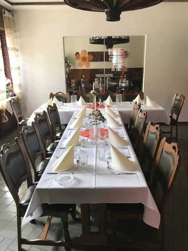 BookNoFees: Restaurant – Brambauer Hof (Nioduschewski Gasthaus) – Lünen – Brambauer Hof (herberg van Nioduschewski), foto 2