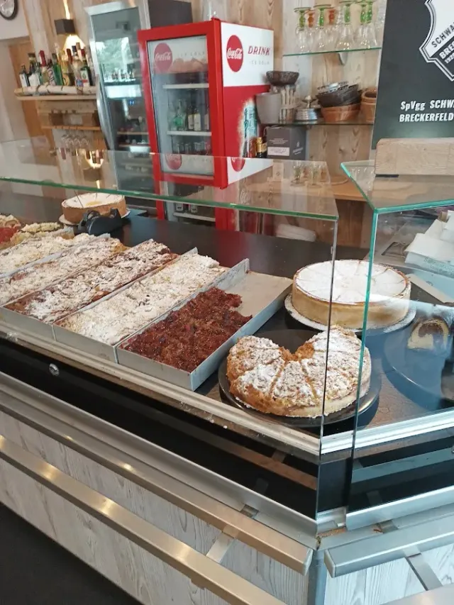 BookNoFees: Restaurant – Café Konditorei Hoyer – Breckerfeld – Café-banketbakkerij Hoyer, foto 2
