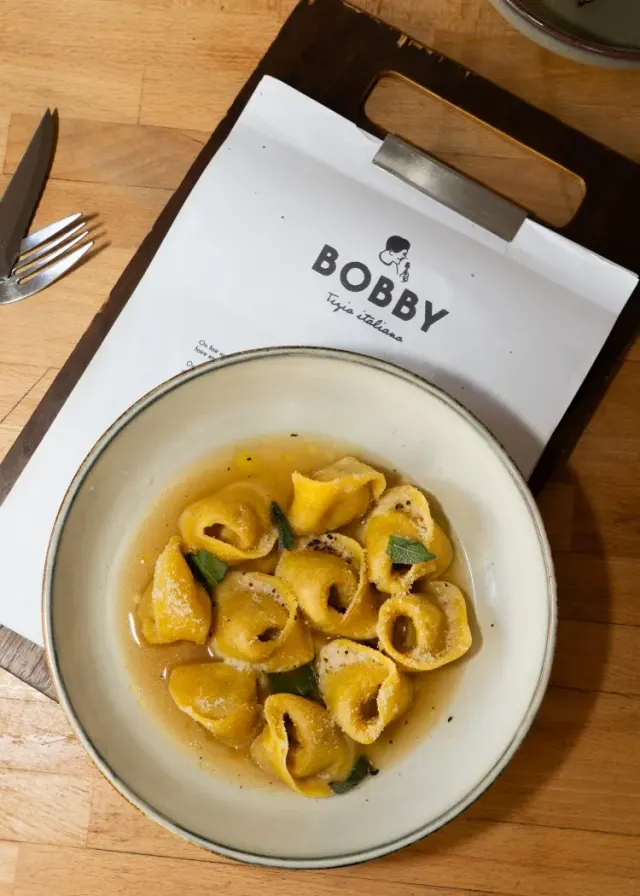 BookNoFees: Restaurant – Bobby – Paris – Kleintje, foto 3