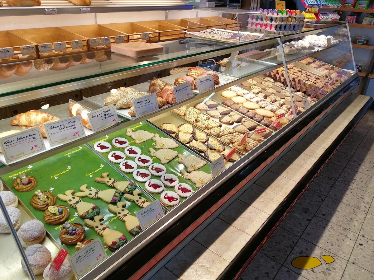 BookNoFees: Bakkerij – Willi's Brotkörbchen – Möhnesee-Körbecke – Willi's broodmandje, foto 1