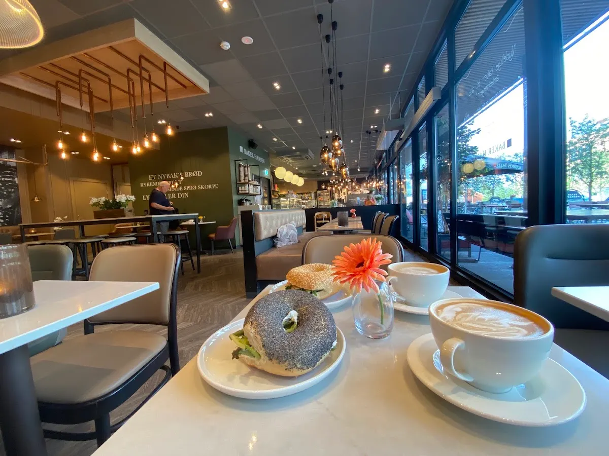 BookNoFees: Café – Baker Hansen – Oslo – Baker Hansen, foto 1
