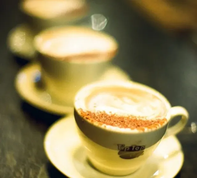 BookNoFees: Café – The Sister Brussels Café – Brussels – Het Sister Brussels Café, foto 2