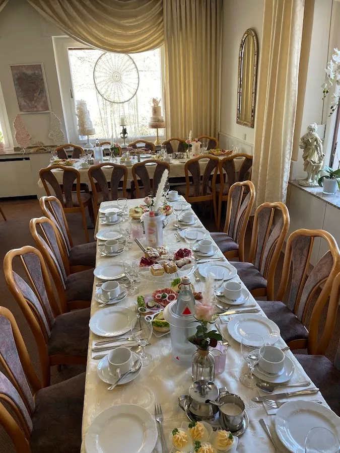 BookNoFees: Restaurant – Konditorei & Confiserie Kartenberg – Ennepetal – Banketbakkerij & Confiserie Kartenberg, foto 1