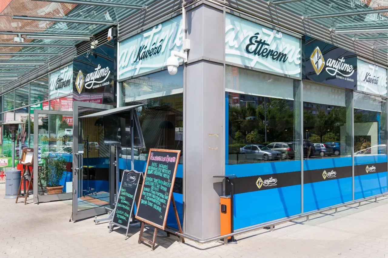 BookNoFees: Restaurant – AnyTime Étterem és Kávézó – Budapest – AnyTime Restaurant en Café, foto 1