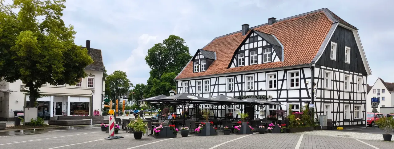 BookNoFees: Restaurant – Zum Markgrafen – Fröndenberg – Over de markgraaf, foto 1