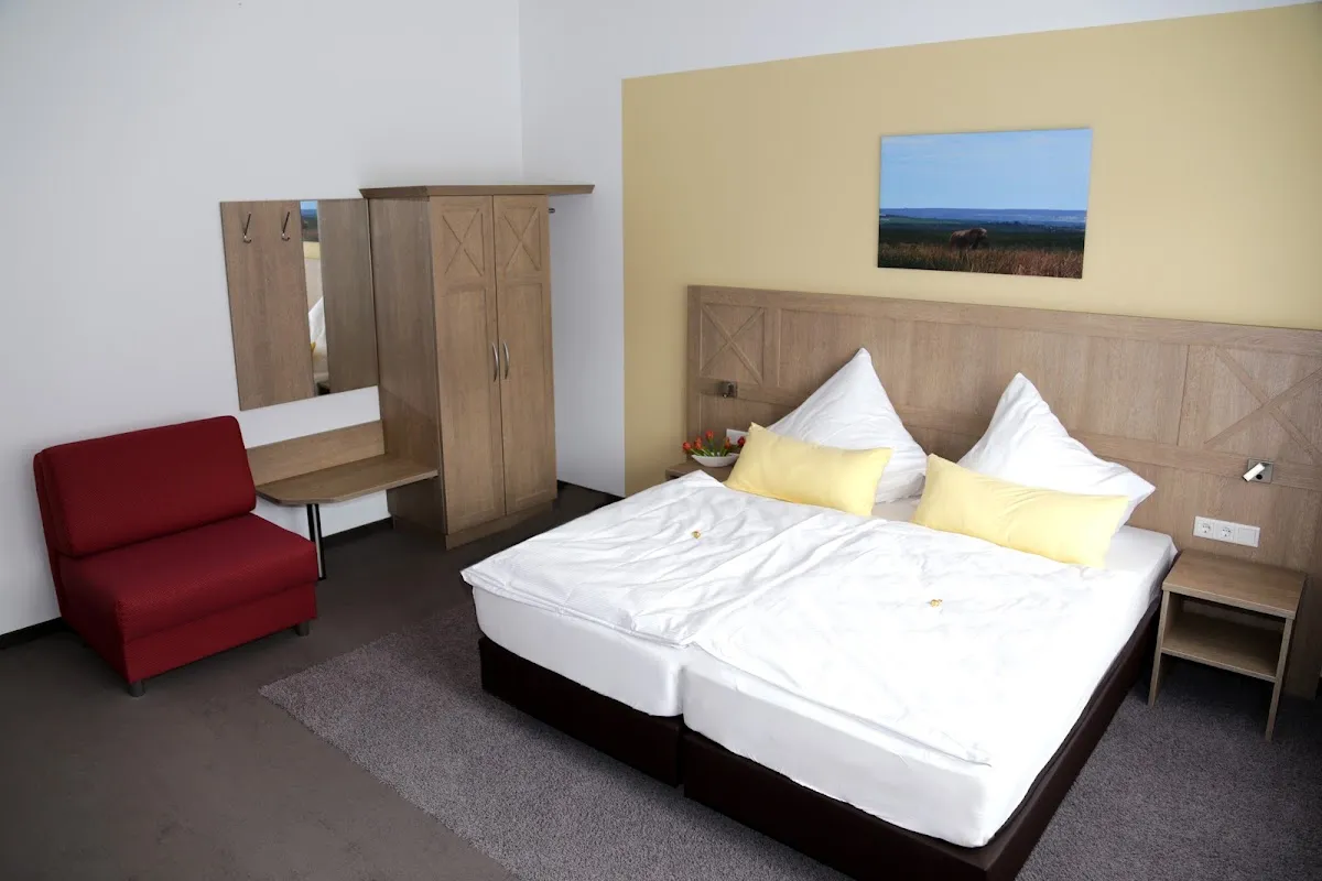 BookNoFees: Restaurant – Landhotel Haus Dumicketal – Drolshagen – Landhotel Haus Dumicketal, foto 1