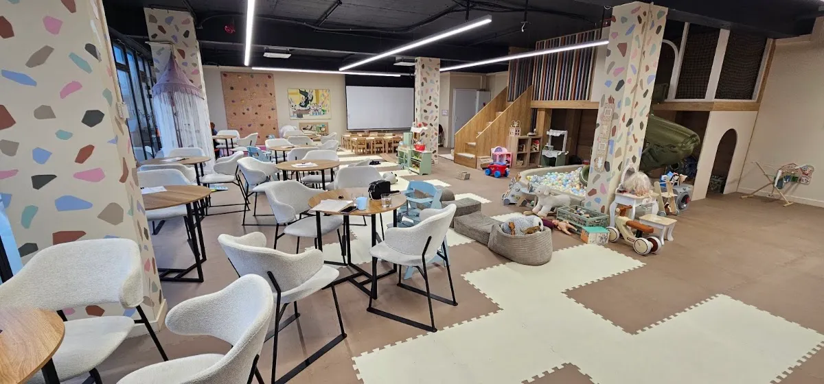 BookNoFees: Café – Bunny Kids Cafe – Bratislava – Bunny Kids Café, foto 1