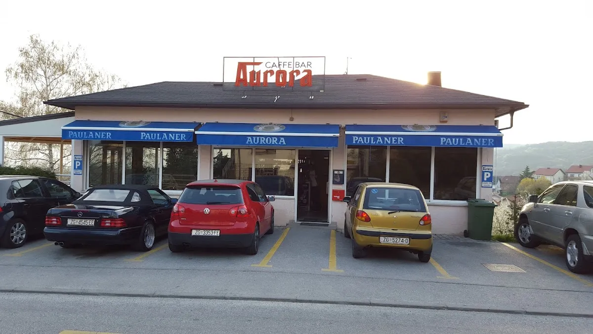 BookNoFees: Café – Caffe Bar Aurora – Zagreb – Café-bar Aurora, foto 1