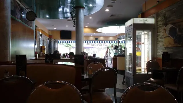 BookNoFees: Restaurant – Eiscafé Valentino – Werdohl – Eiscafé Valentino, foto 2
