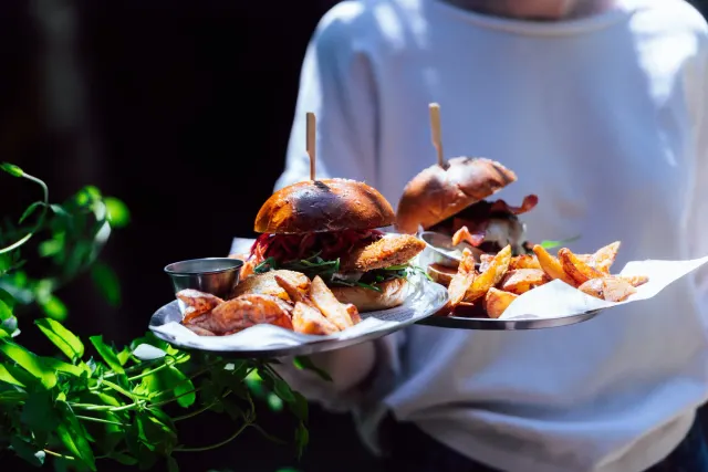 BookNoFees: Restaurant – Hashtag Pub – Bucharest – Hashtag Pub, foto 3