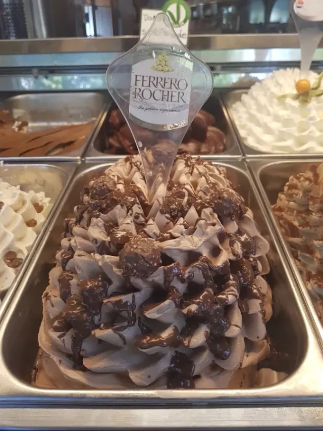 BookNoFees: Restaurant – Eiscafé San Remo – Schmallenberg – Eiscafé San Remo, foto 3