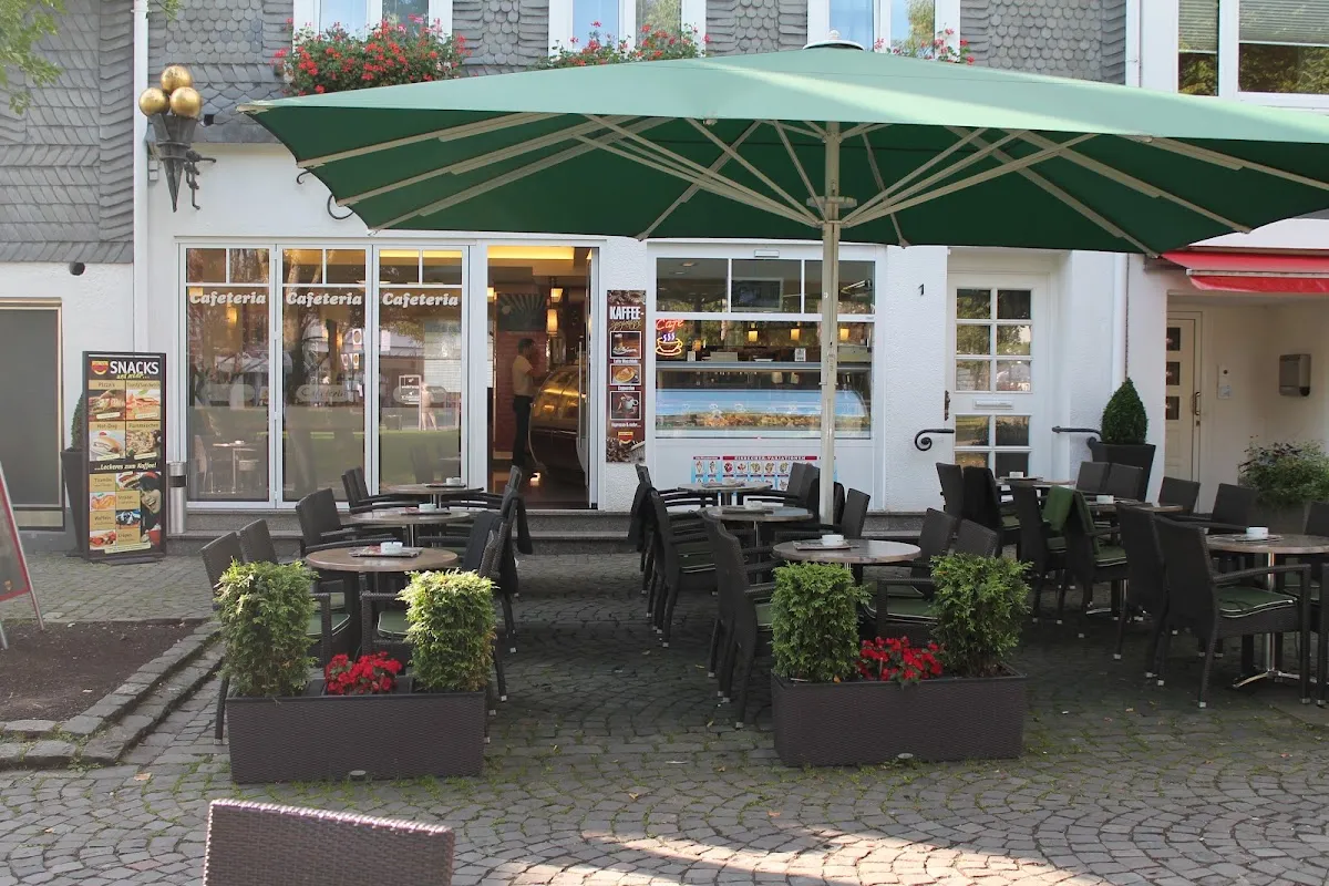 BookNoFees: Restaurant – Eiscafé San Remo – Schmallenberg – Eiscafé San Remo, foto 1