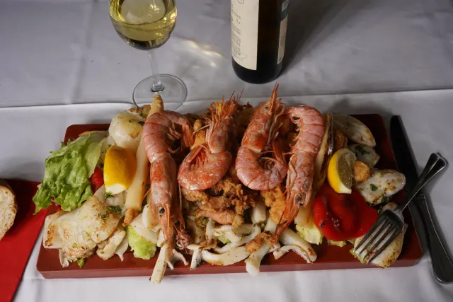 BookNoFees: Restaurant – El Lacón – Madrid – El Lacón, foto 3