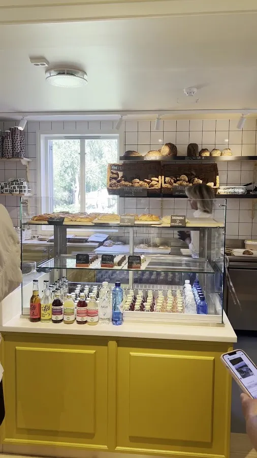 BookNoFees: Café – Fåbro gård – Oslo – Boerderij Fåbro, foto 3