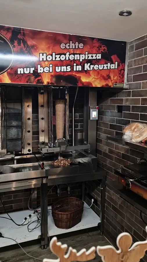 BookNoFees: Restaurant – Firat Pizza – Kreuztal – Firat Pizza, foto 3