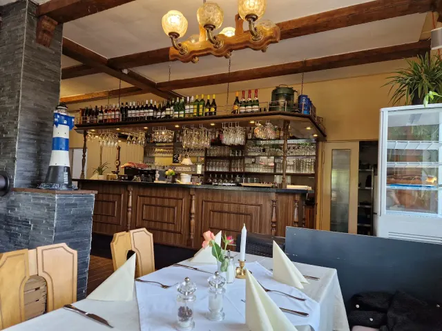 BookNoFees: Restaurant – Bergers Bootshaus – Berlin – Bergers Bootshuis, foto 2