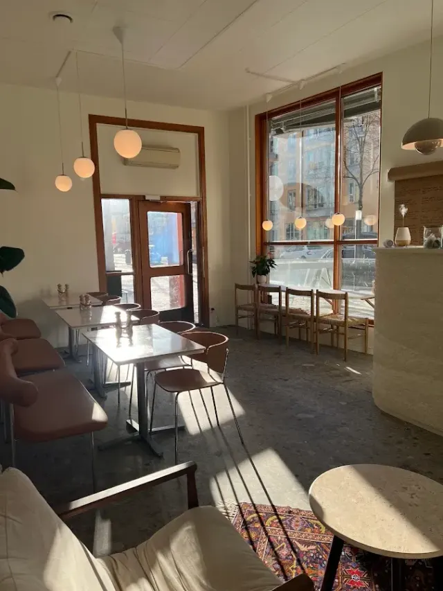 BookNoFees: Café – Ari's Corner – Stockholm – Ari's hoekje, foto 2