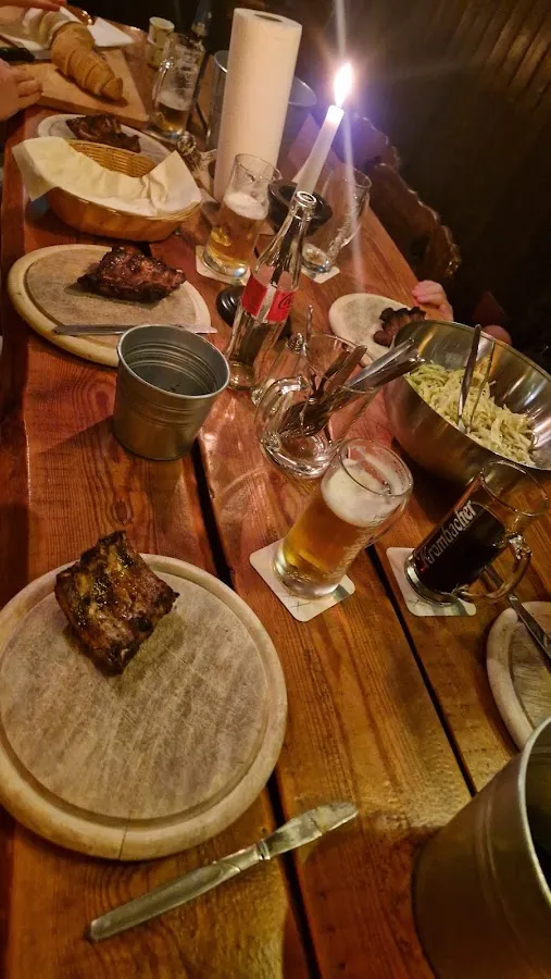 BookNoFees: Restaurant – Beim Raubritter – Drolshagen – Bij de roofridder, foto 3