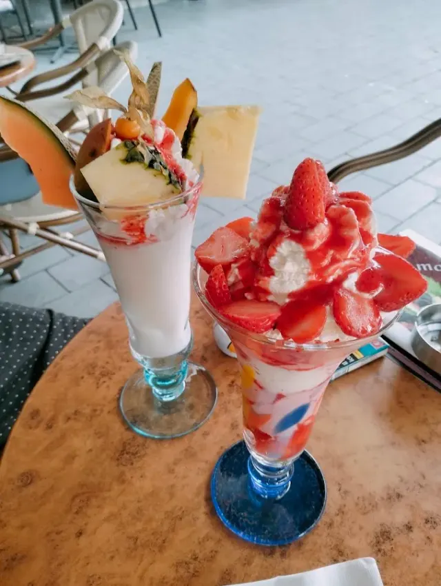 BookNoFees: Restaurant – Eiscafe San Remo – Lünen – Eiscafé San Remo, foto 2