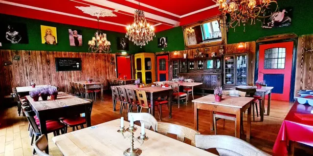 BookNoFees: Restaurant – Friedchens Gasthof – Warstein-Niederbergheim – Friedchens Gasthof, foto 2
