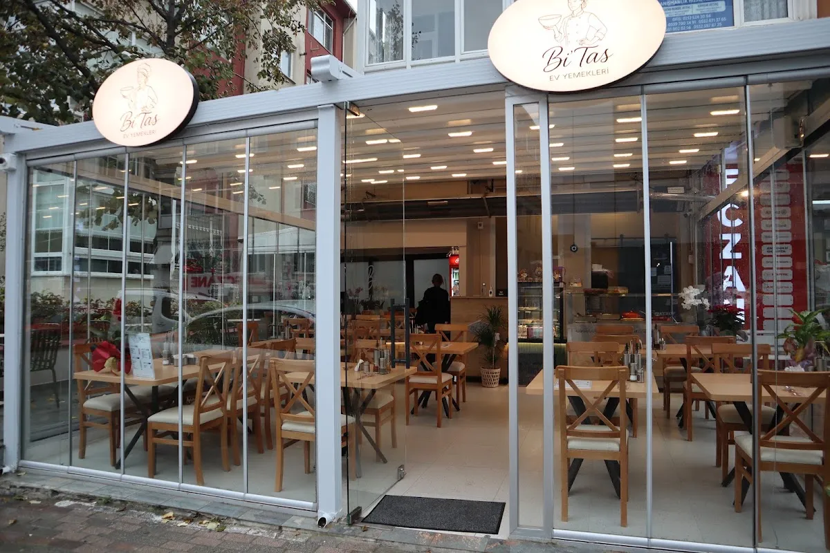 BookNoFees: Restaurant – BiTas Ev Yemekleri – Istanbul – BiTas Huisgemaakte gerechten, foto 1