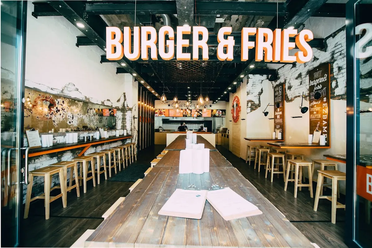 BookNoFees: Restaurant – Bamba Marha – Budapest – Houd Marha vast, foto 1