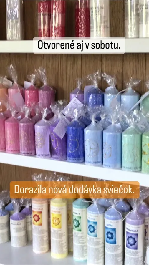BookNoFees: Café – Babinec – Bratislava – Vrouwenkamer, foto 2