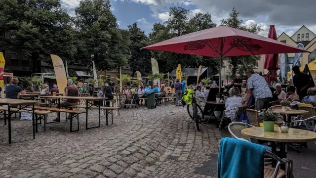 BookNoFees: Locanta Tapas Bar Gaststätte, Schwerte
