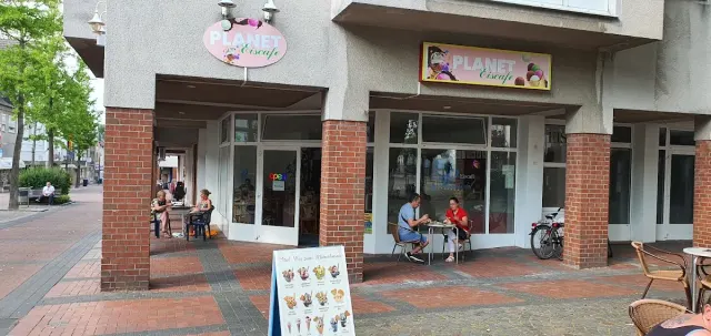 BookNoFees: Planet Eiscafé, Bergkamen