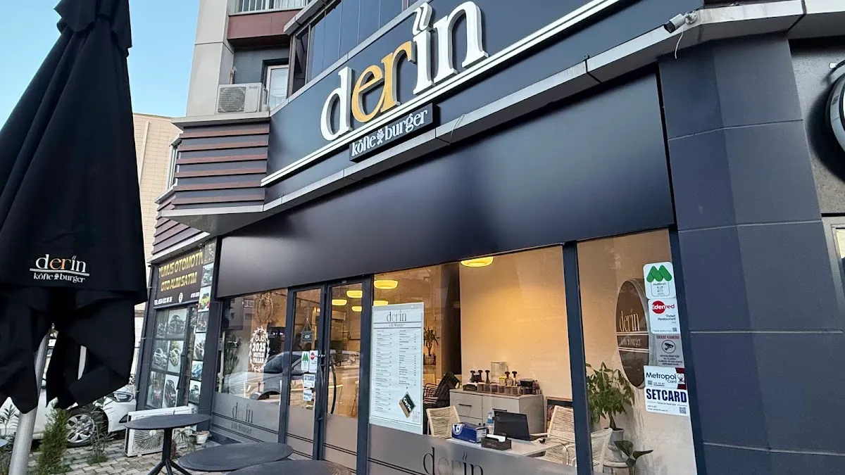 BookNoFees: Restaurant – Derin Köfte&Burger – Istanbul – Derin Köfte & Burger, foto 1