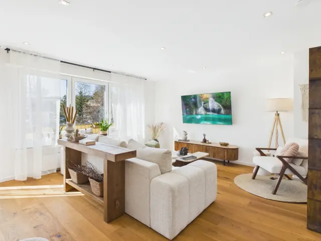 BookNoFees: Boho Haus Sorpesee: vakantiehuis met eigen sauna – Sundern
