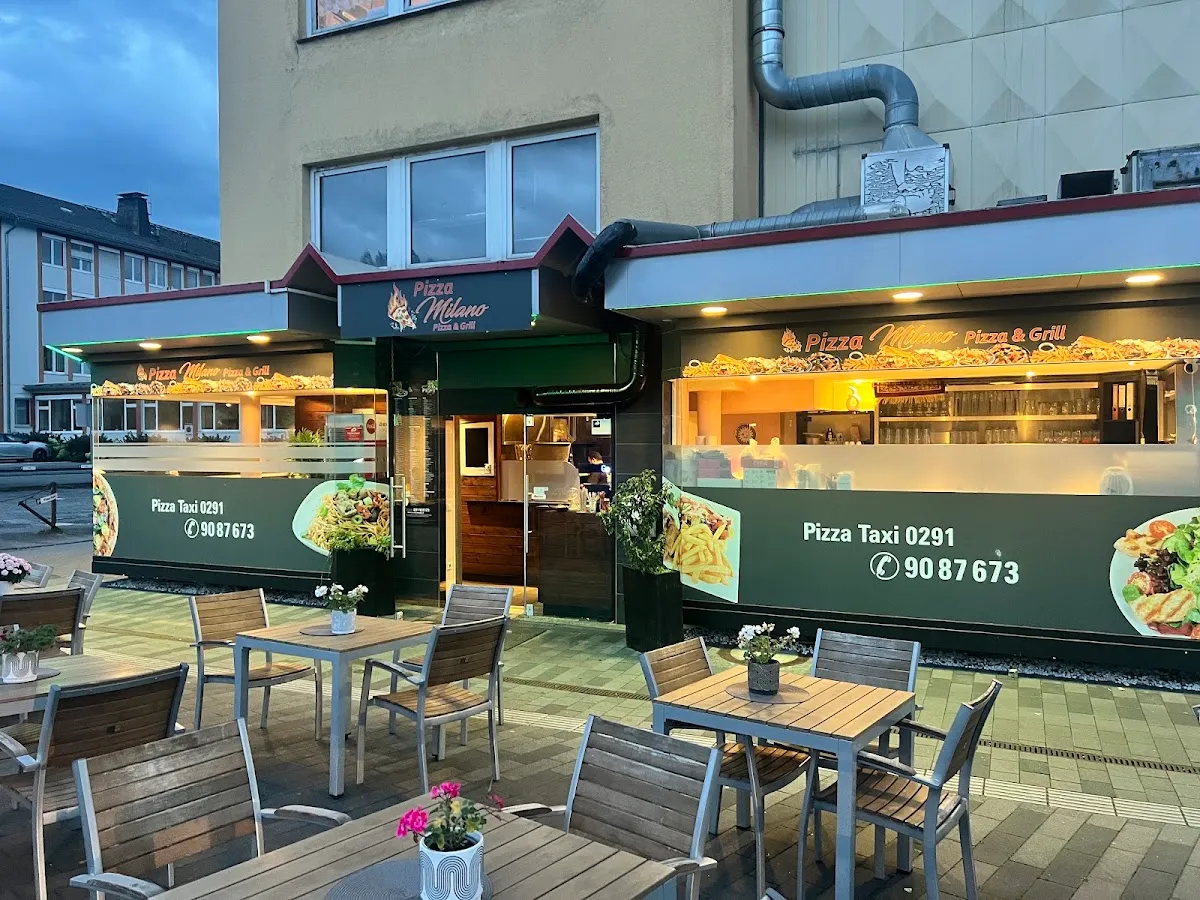 BookNoFees: Restaurant – Pizza Milano – Meschede – Pizza Milaan, foto 1