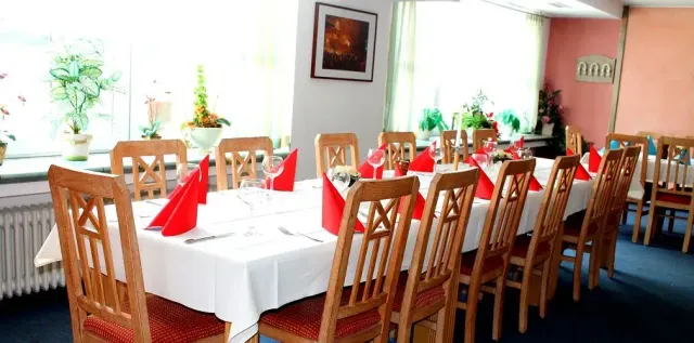 BookNoFees: Restaurant – Haus Padberg – Balve – Haus Padberg, foto 3