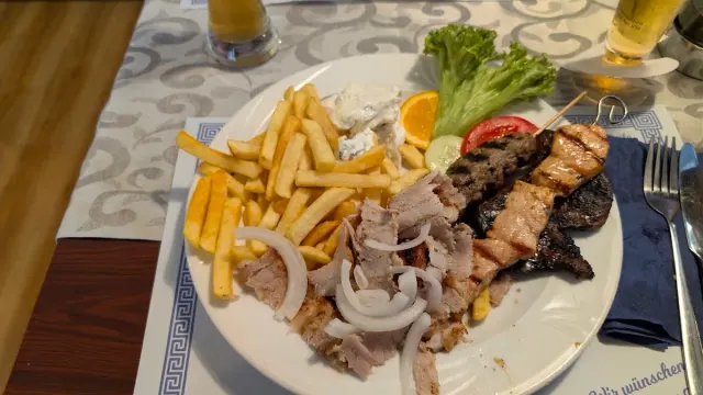 BookNoFees: Restaurant – Taverna Rhodos – Schmallenberg – Taverna Rhodos, foto 3