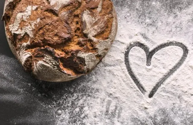 BookNoFees: Bakkerij – Aranycipó – Budapest – Spinnenweb, foto 2