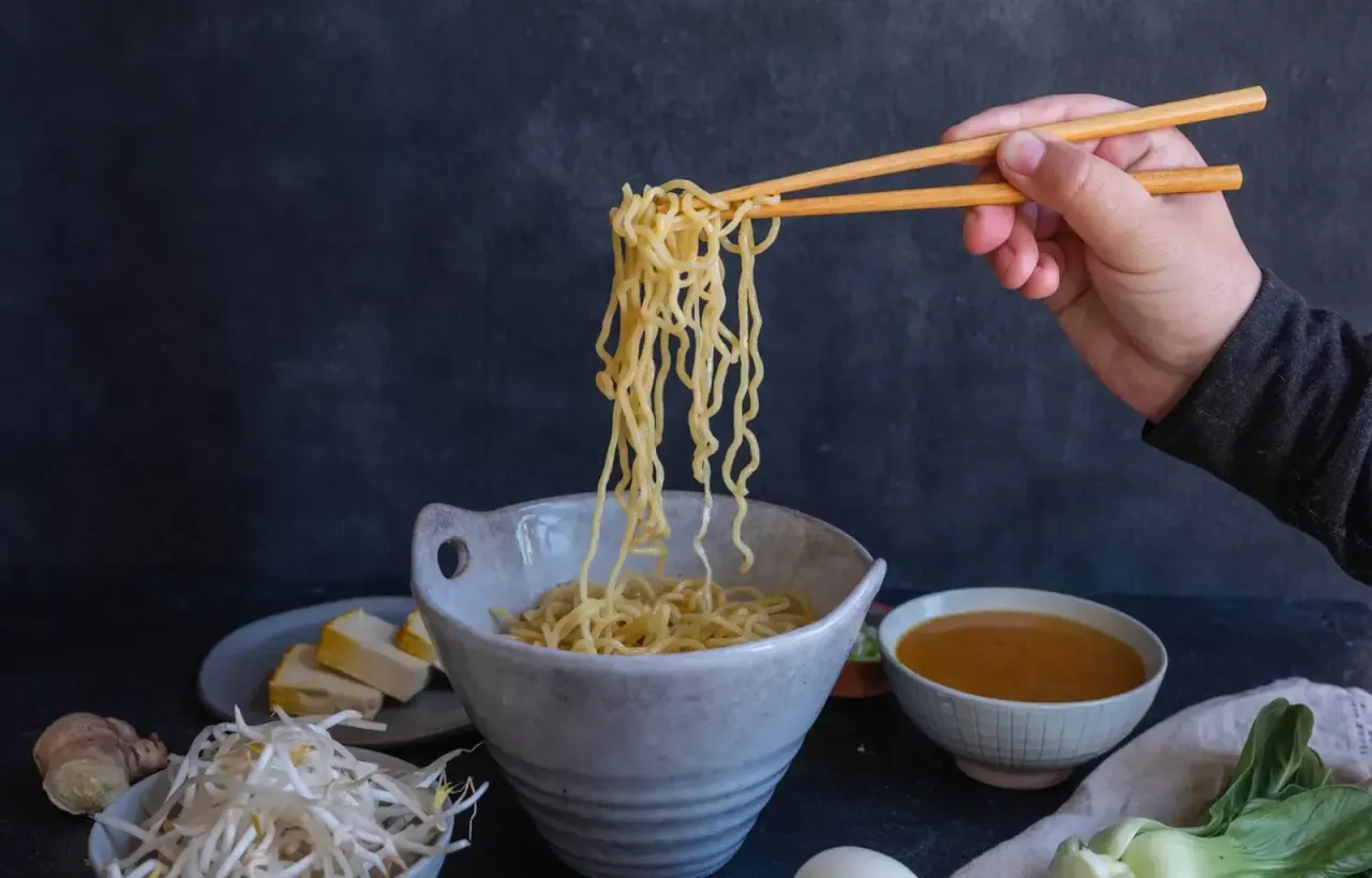 BookNoFees: Restaurant – Ama Sushi & Ramen – Amsterdam – Maar Sushi & Ramen, foto 1