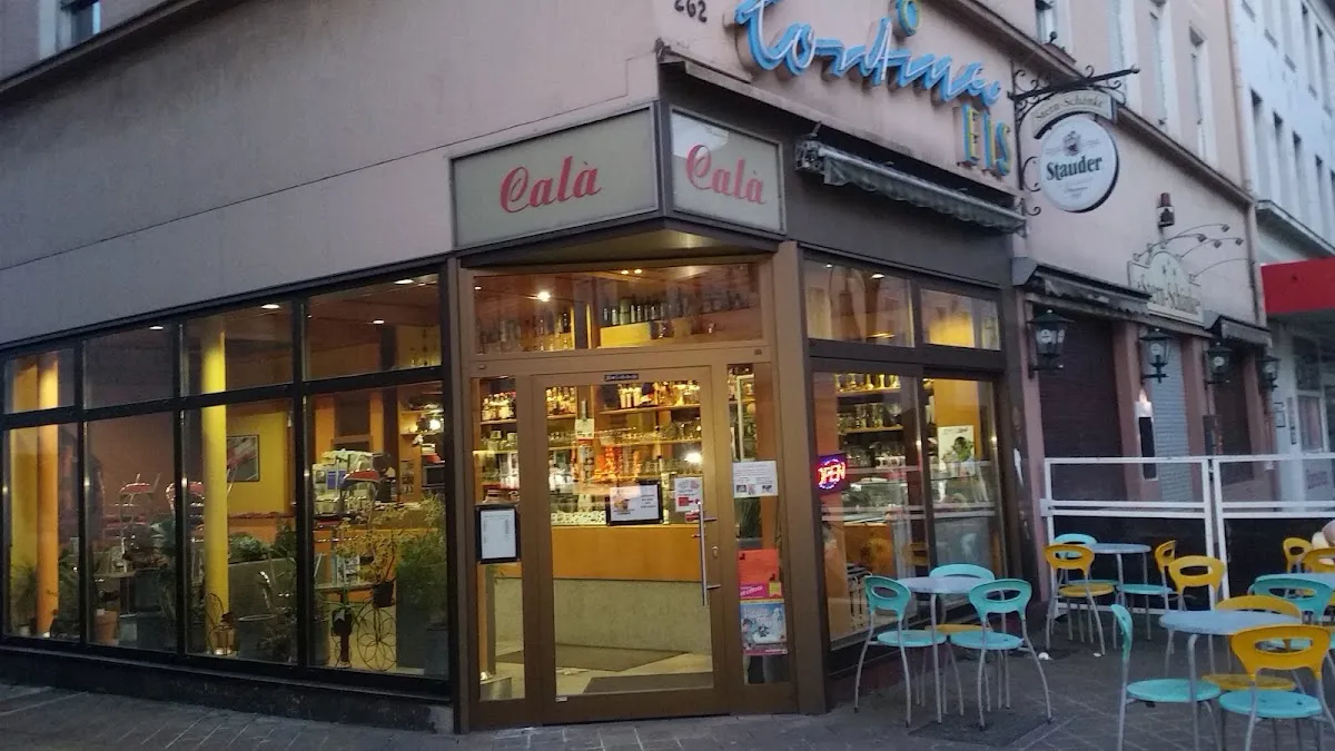 BookNoFees: Restaurant – Cortina Eiscafe – Herne – Cortina IJssalon, foto 1