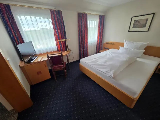 BookNoFees: Restaurant – Albus Panoramahotel – Olpe – Albus Panoramahotel, foto 3