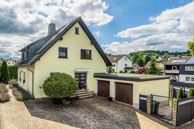 BookNoFees: Vakantieappartement Sonnenblick en Relax – Nieder-Röhre