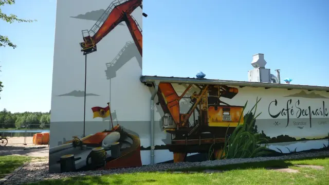 BookNoFees: Restaurant – Cafe Seepark – Lünen – Café Seepark, foto 3