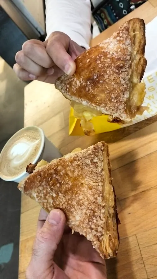 BookNoFees: Restaurant – BBrood – Amsterdam – BBrood, foto 3