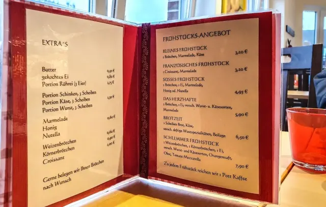BookNoFees: Bakkerij – Krumkamp Bäckerei und Konditorei – Werne – Krumkamp Bakkerij en Banketbakkerij, foto 2