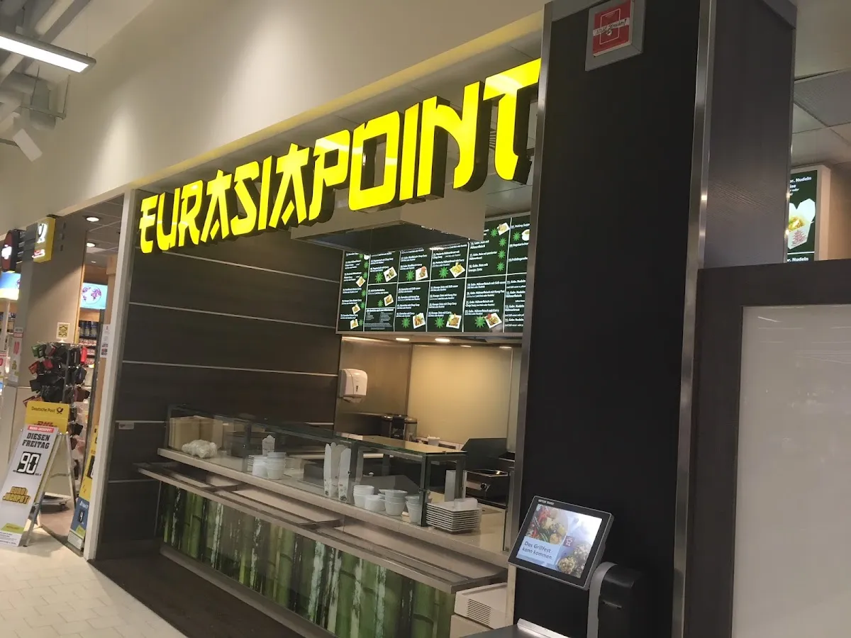 BookNoFees: Restaurant – EurAsia Point – Halver – EurAsia Point, foto 1