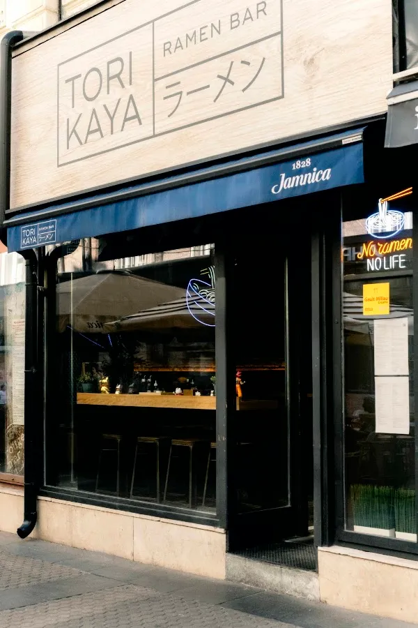 BookNoFees: Restaurant – Torikaya ramen – Zagreb – Pompoenramen, foto 1