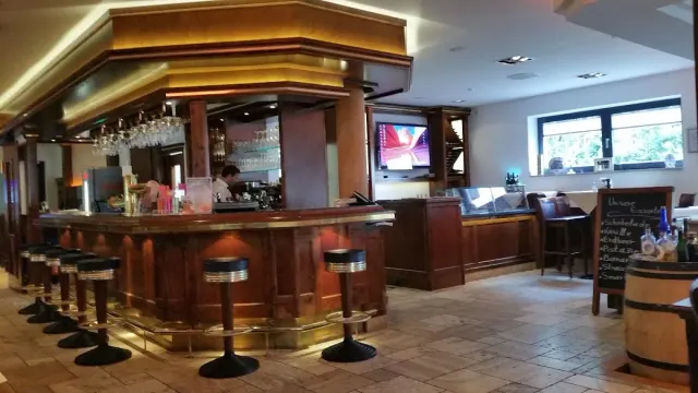 BookNoFees: Restaurant – Il Cavallo – Unna – Het paard, foto 2
