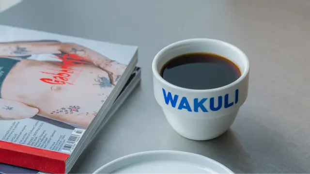 BookNoFees: Café – Wakuli – Amsterdam – Eeters, foto 2