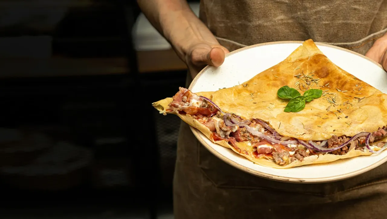 BookNoFees: Restaurant – Prep' La Crêp – Madrid – Maak de crêpe klaar, foto 1