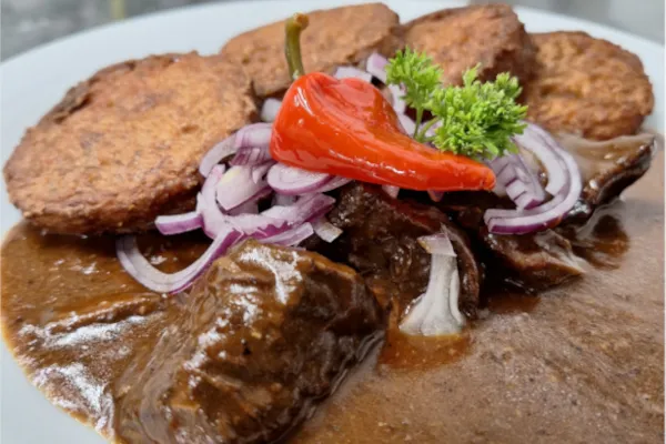BookNoFees: Restaurant – U Labutí – Prague – Bij Labutí, foto 2