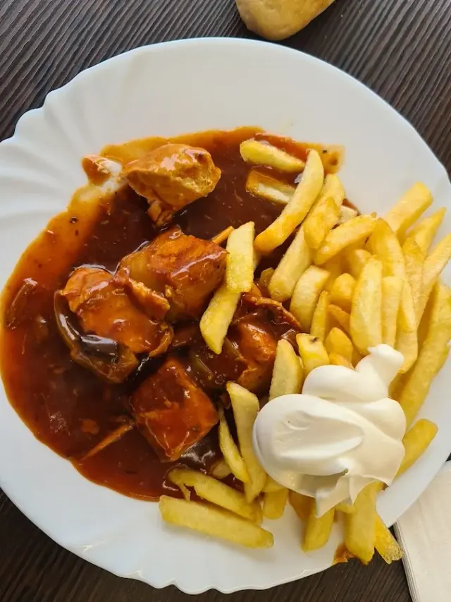 BookNoFees: Restaurant – Rasche Fleischergrill Imbiß – Marsberg – Rasche Vleesgrill-snackbar, foto 2