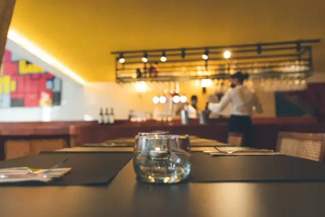 BookNoFees: Restaurant – Chandigarh – Brussels – Chandigarh, foto 2